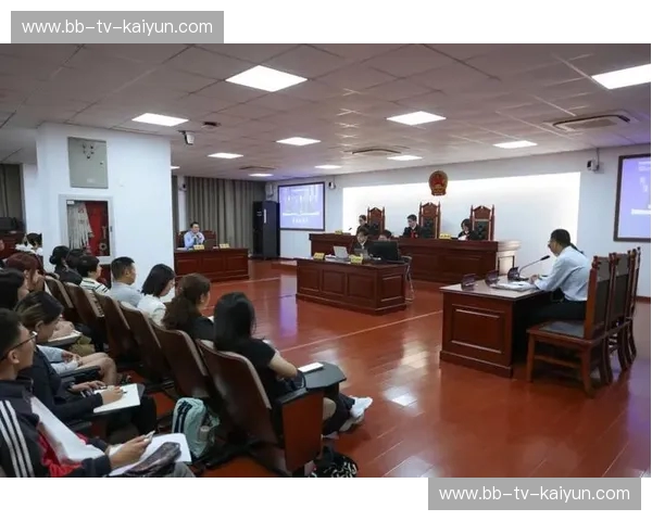 法网直播：将庭审还给公众的窗口